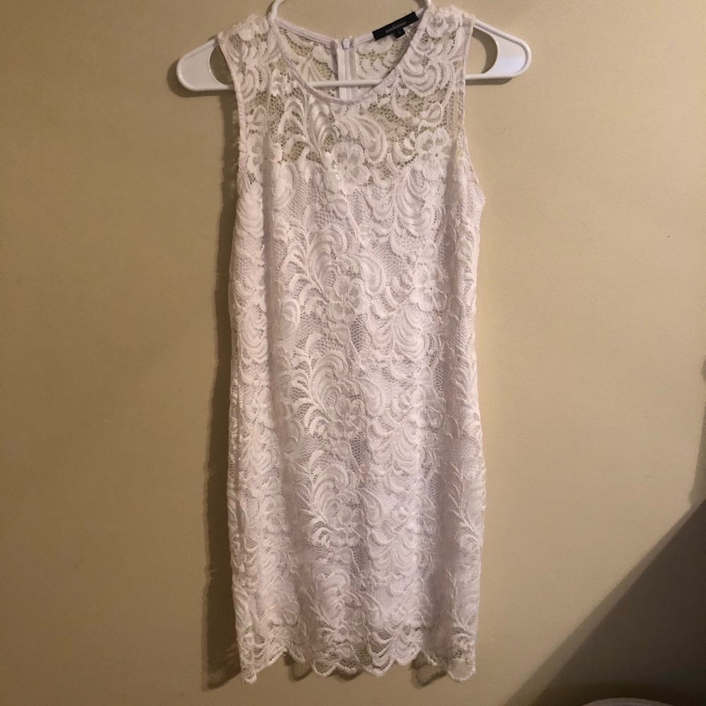 White lace bodycon dress!